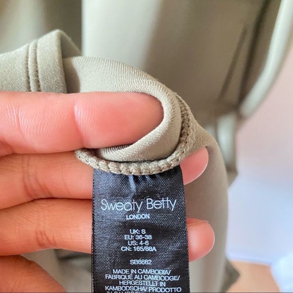 NWOT Sweaty Betty Grace Scuba Midi Oversized Sweatshirt Dress Moss Green - Picture 4 of 6